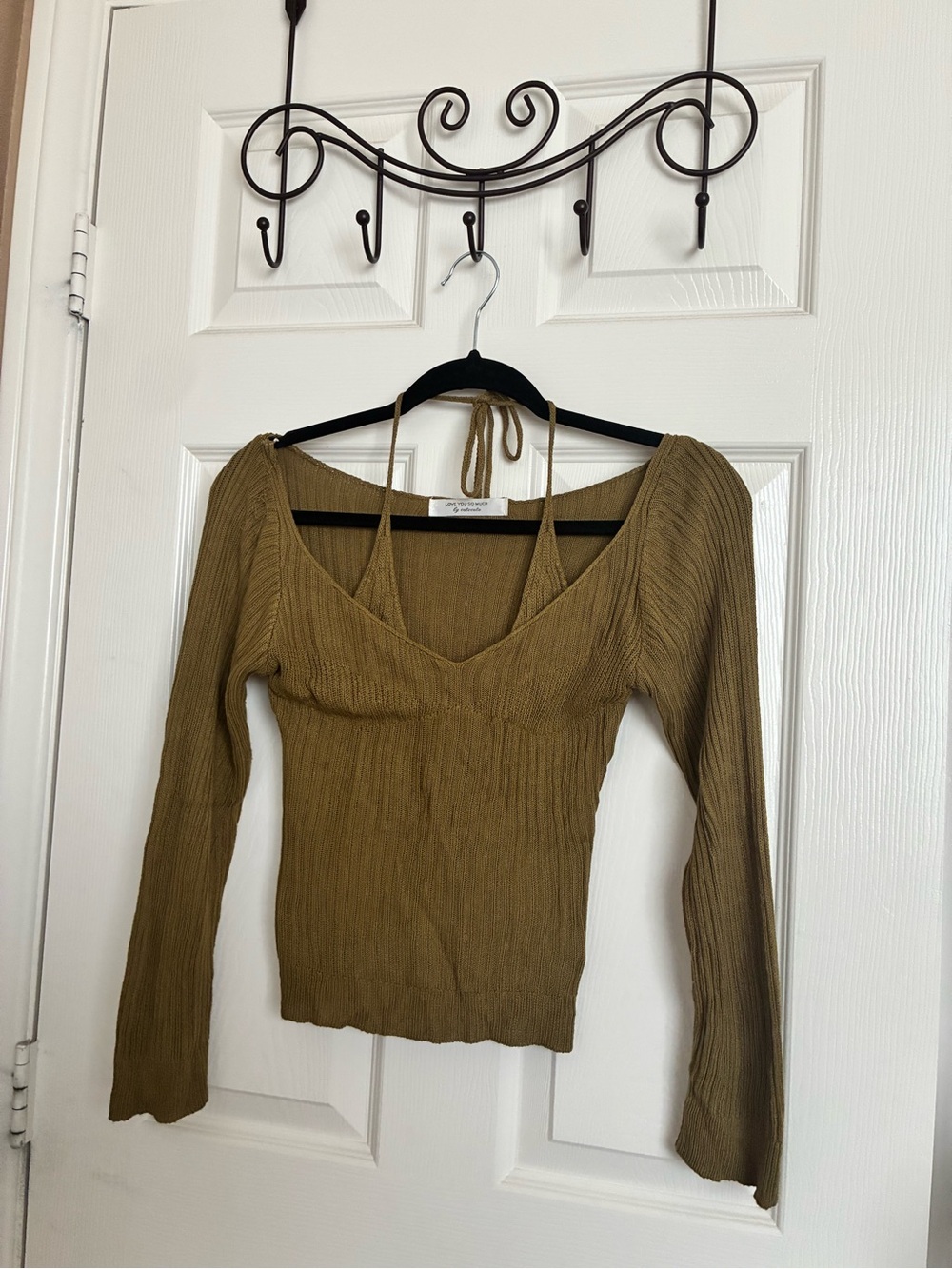 Ribbed V-Neck Long Sleeve Top in Olive